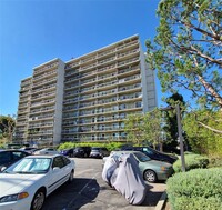 Building Photo - 340 S Mesa St