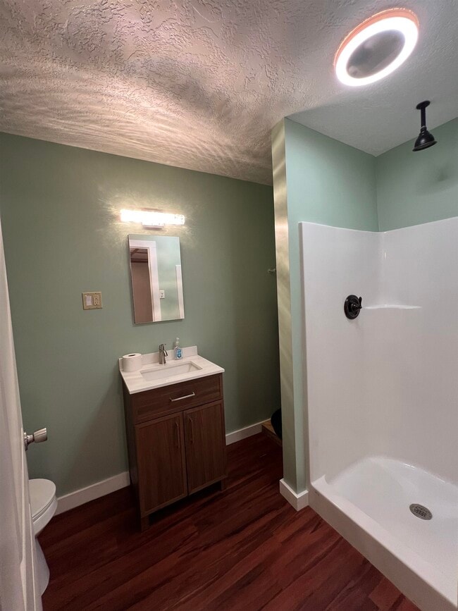 Building Photo - 3206 Louisiana Ave