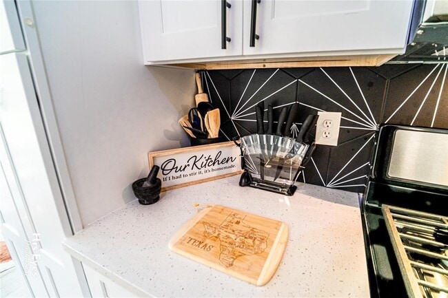 Building Photo - 7500 Rio Pass