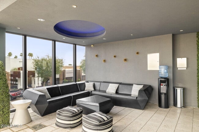 Building Photo - 4422 N 75th St
