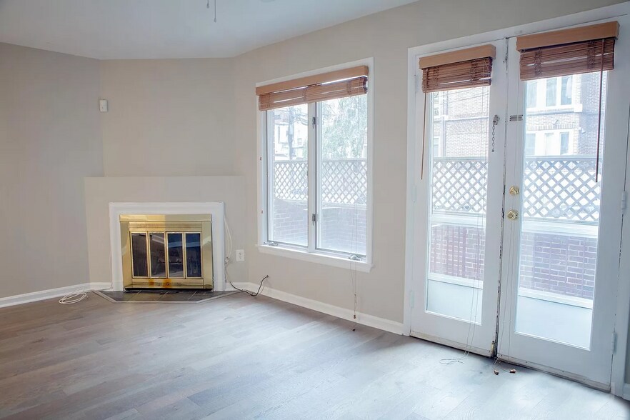 Living Room 2 - 1625 Q St NW