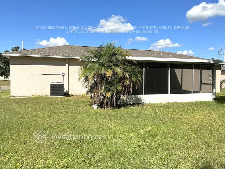 Building Photo - 2967 E Price Blvd