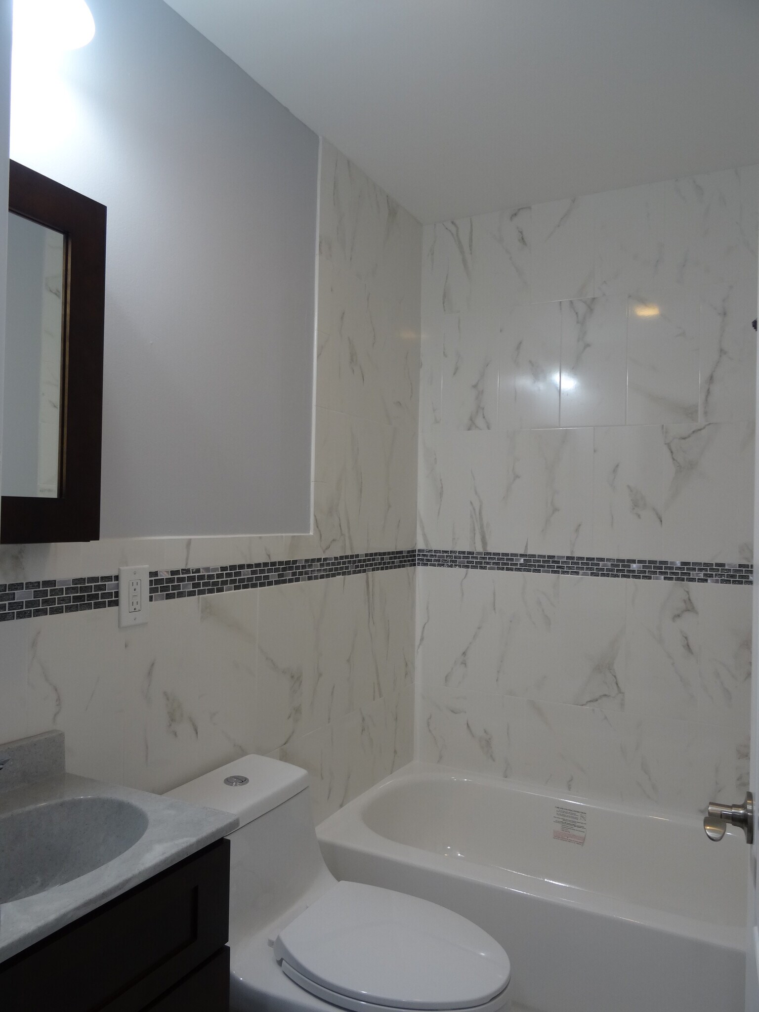 Building Photo - 44 Charles St