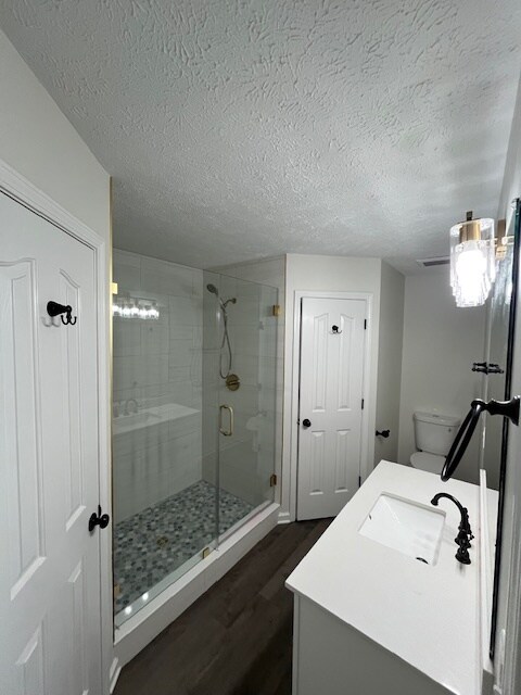 Building Photo - 3544 Dorothy Dr