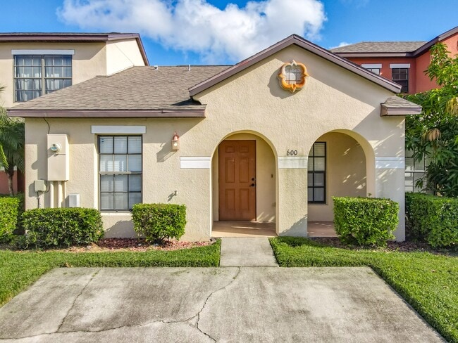 Primary Photo - 600 Margie Dr