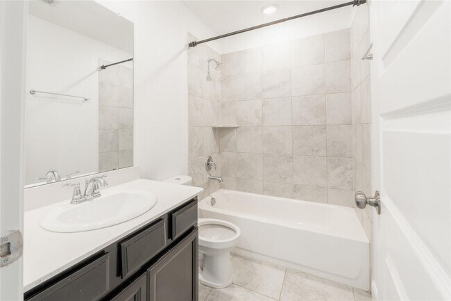 Building Photo - 24207 Asher Hollow Ln