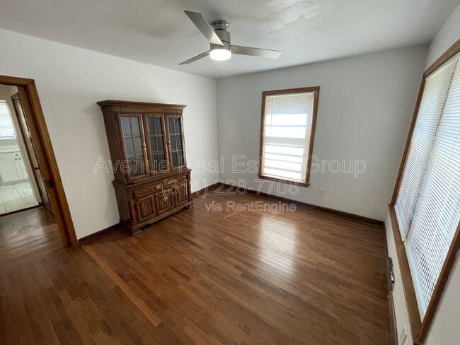 Building Photo - 2944 Moniteau Dr