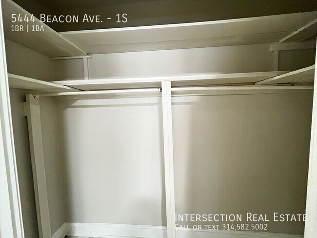 Building Photo - 5444 Beacon Ave