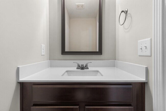 Building Photo - 202 Burch Rd