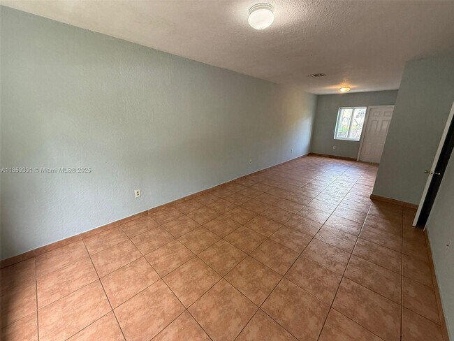 Building Photo - 471 NW 83rd St