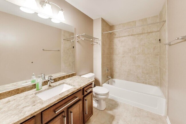 Building Photo - 2366 N Moseley Ct