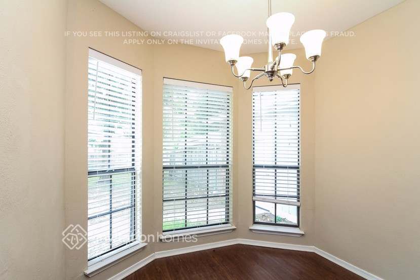 Building Photo - 568 Fisher Dr