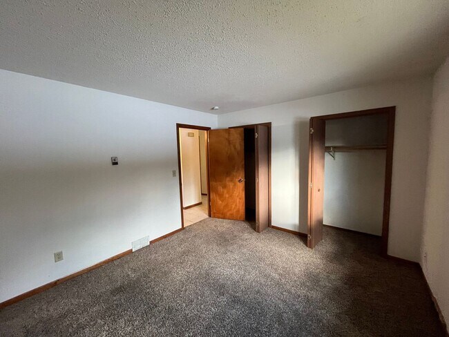 Building Photo - 149515-149515 Wineberry Ln