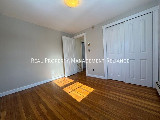 Building Photo - 30 Morningside Ln