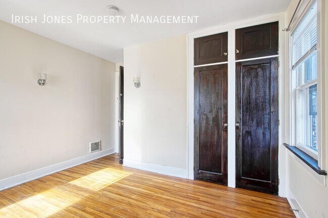 Building Photo - 20 Avery Ave