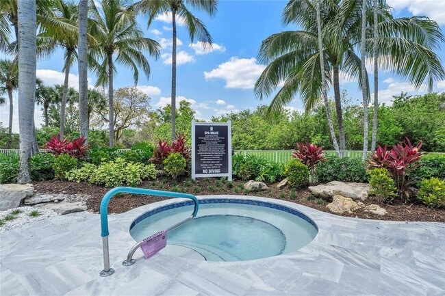 Building Photo - 8215 NW 125th Ln