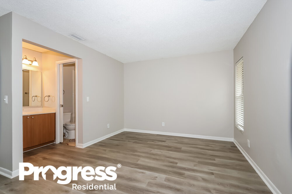 Building Photo - 1162 Fernlea Dr