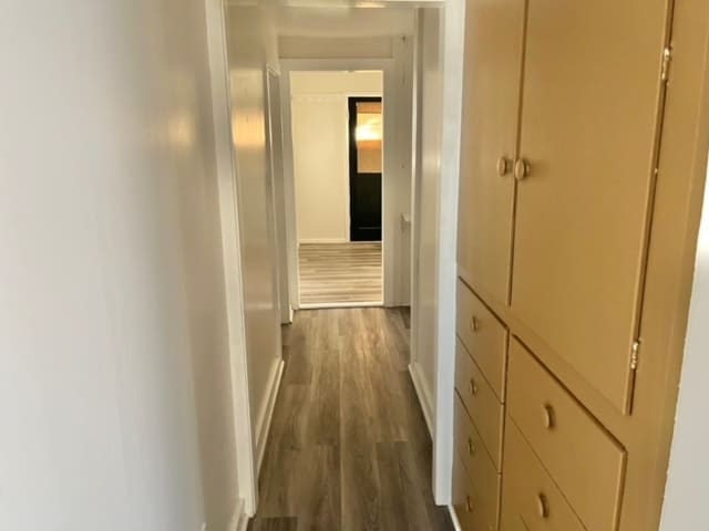 Building Photo - 133 W House