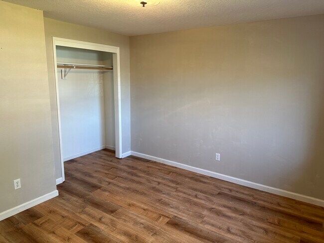 Building Photo - 720 Freeman Rd