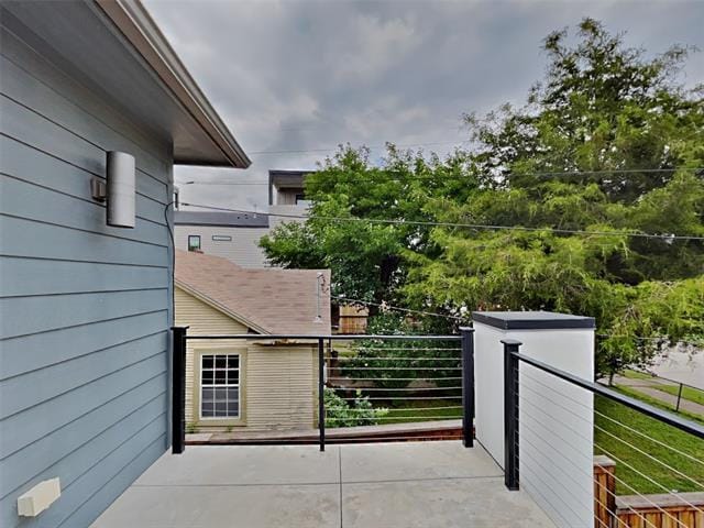 Building Photo - 2345 Vagas St
