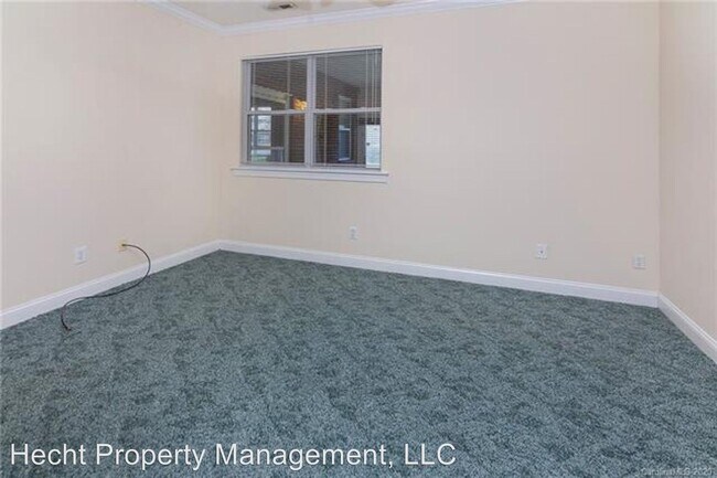 Building Photo - 3 br, 2 bath House - 3861 Azalea Trail
