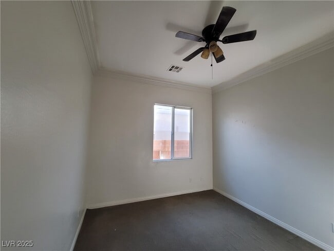 Building Photo - 9338 Wilderness Glen Ave