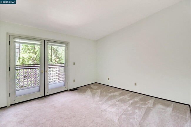 Building Photo - 1300 Walden Rd