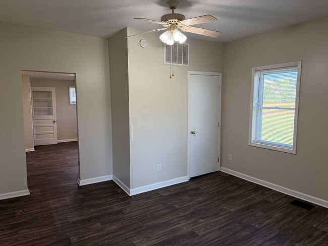 Building Photo - 3755 N County Rd 600 W