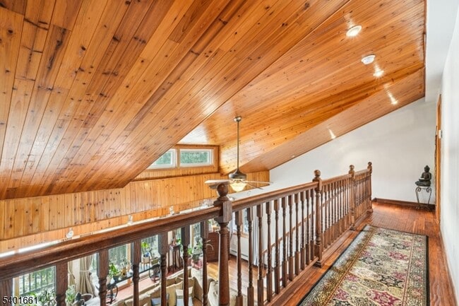 Building Photo - 197 Point Breeze Dr