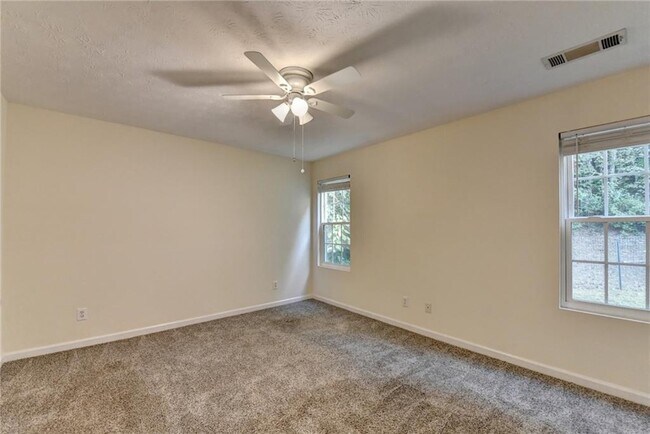Building Photo - 3112 Sentinel Cir