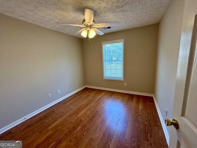 Building Photo - 1061 Athena Ct