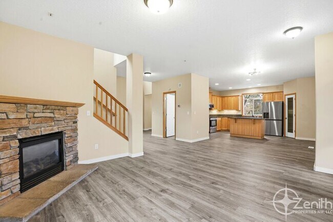 Building Photo - 1511 SE 86th Ct