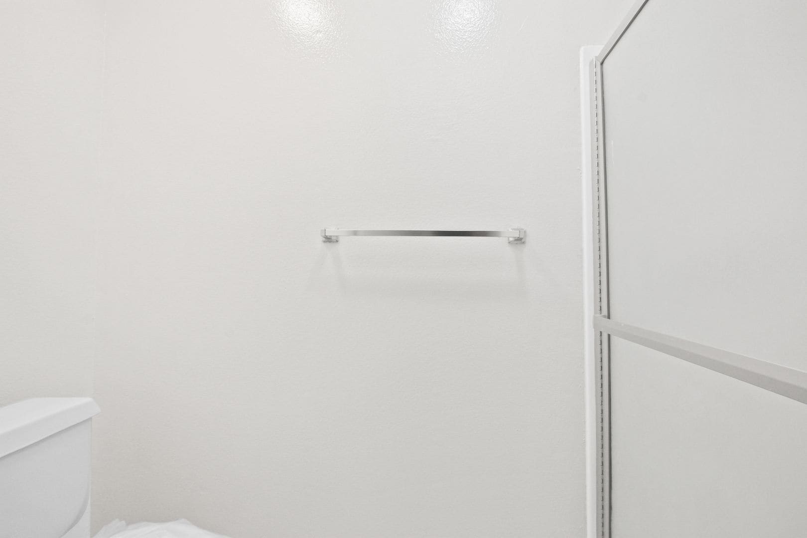 Building Photo - 3685 Watseka Ave