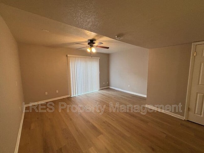 Building Photo - 1603 Terrace Dr