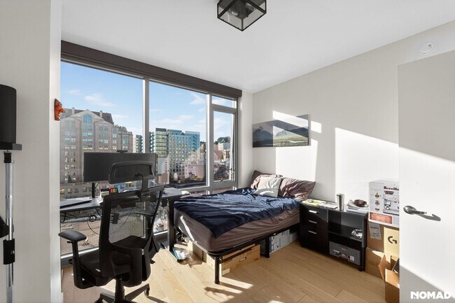 Building Photo - Charming 1BR / 1BA Condo in Nob Hill