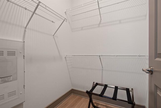 Building Photo - 8890 Founders Square Dr