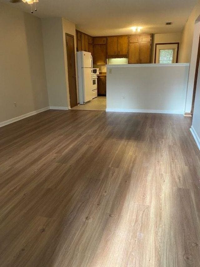 Building Photo - 2025 Pat's Pl