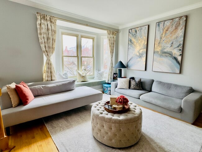 Building Photo - 3832 Charles Ave