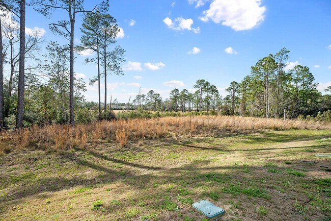 Building Photo - 4013 Blue Water Dr