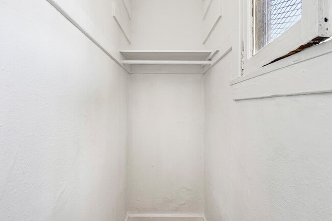 Floorplan - 4214-4240 S. Hoover St.