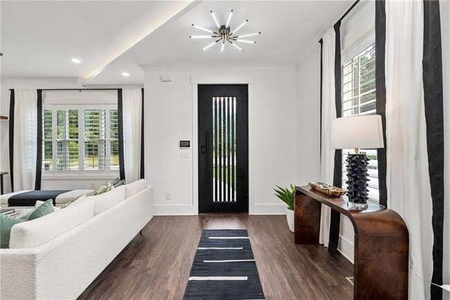 Building Photo - 173 Brush Creek Ct