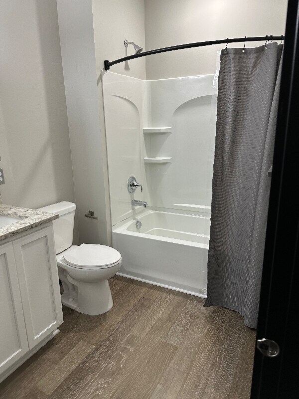 Building Photo - 430-432 Main St