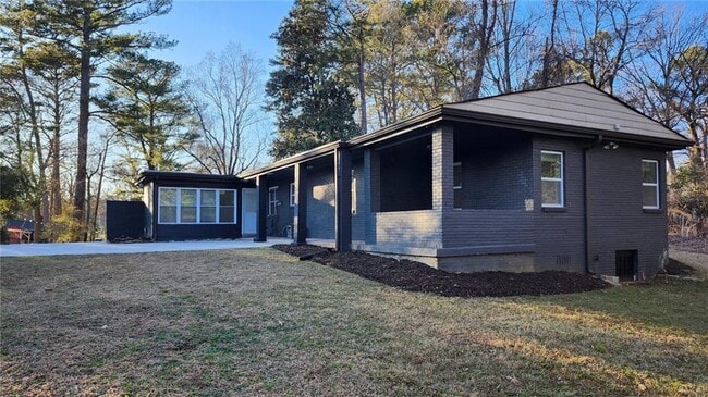 Building Photo - 1786 Stanton Rd SW