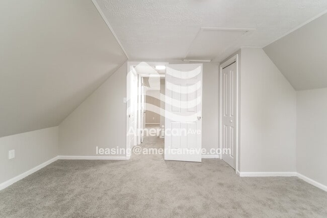 Building Photo - 19209 Cherrywood Ln