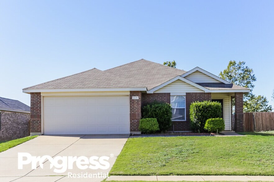 Primary Photo - 1128 Junegrass Ln