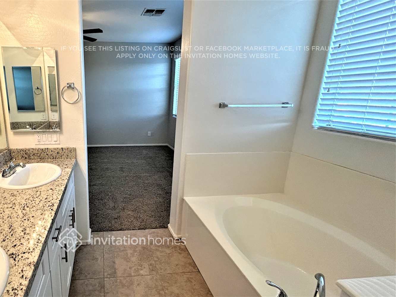Building Photo - 15923 W Tohono Dr