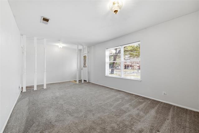 Building Photo - 2927 Eric Ln