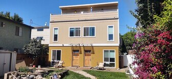 Building Photo - 1177 Nelrose Ave