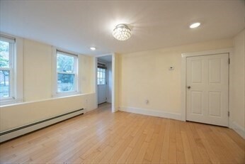 Building Photo - 18 Beacon Pl