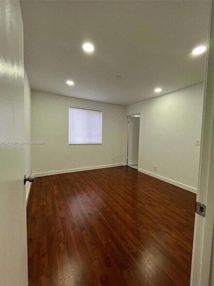 Building Photo - 2216 Ensenada Terrace